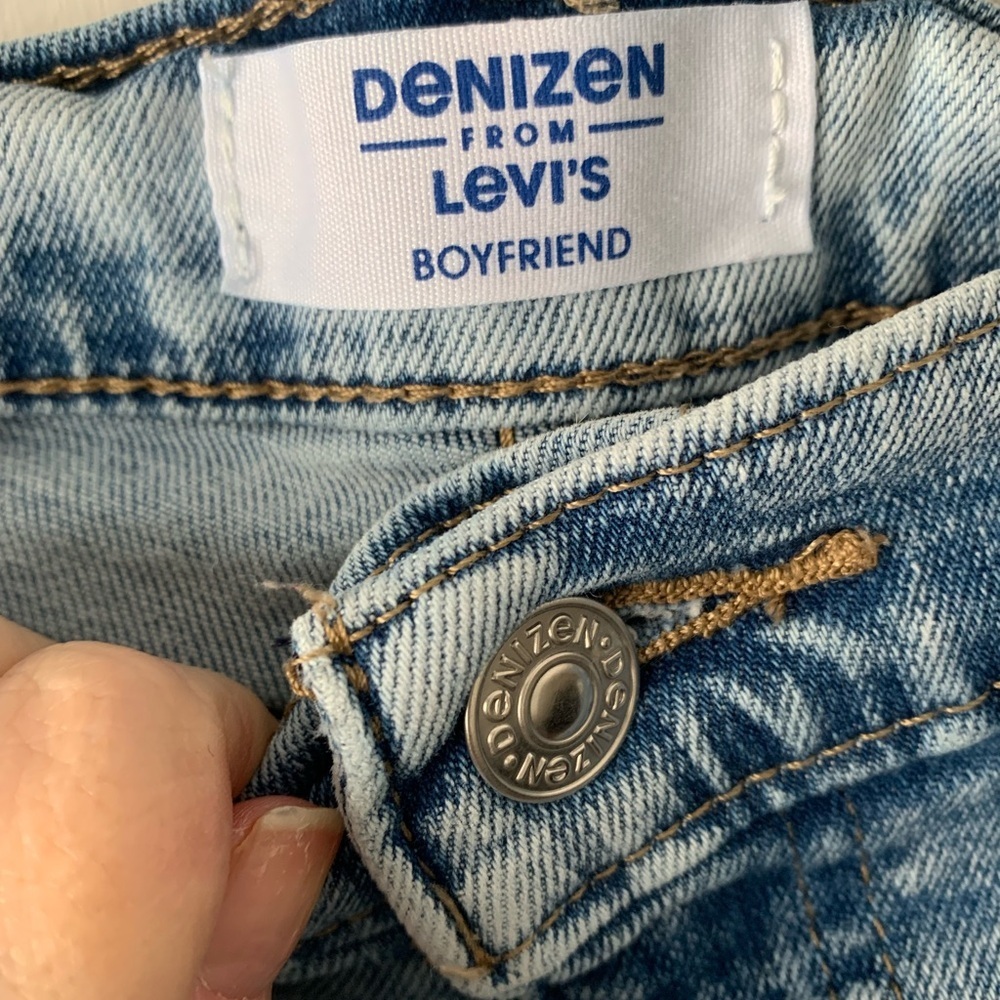 Denizen from Levi’s Cropped Boyfriend Jeans Size 14 Vintage Inspired Stretchy - Picture 3 of 15